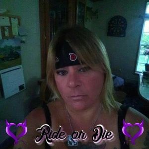 Meet your Posher, Rebelgirl